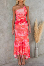 Women's one-shoulder dress with a floral pattern – Elegance with a shirred waist