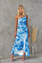 Women's one-shoulder dress with a floral pattern – Elegance with a shirred waist