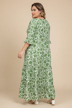 Sukienka maxi w kwiaty w stylu boho dla kobiet plus size – wielowarstwowa sukienka letnia z wiązaniem na frędzle