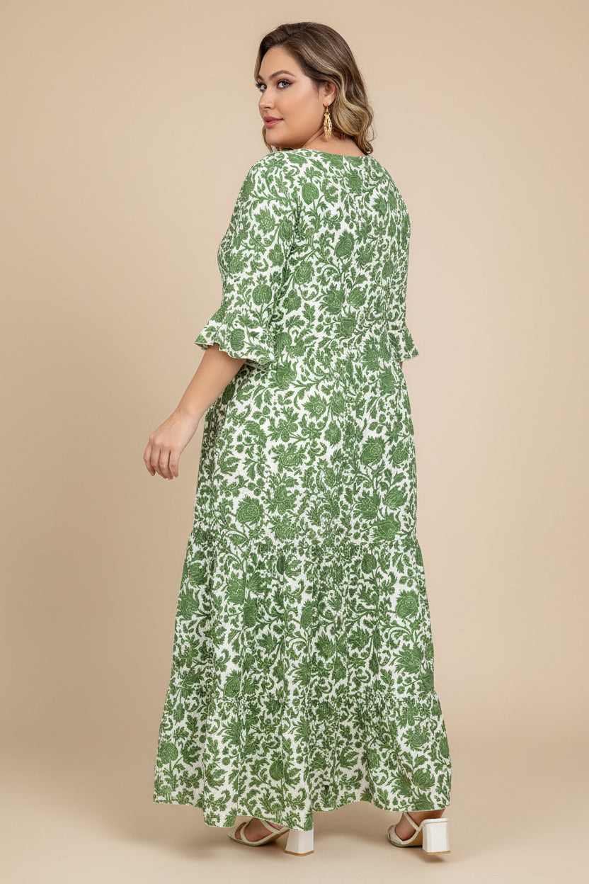 Sukienka maxi w kwiaty w stylu boho dla kobiet plus size – wielowarstwowa sukienka letnia z wiązaniem na frędzle