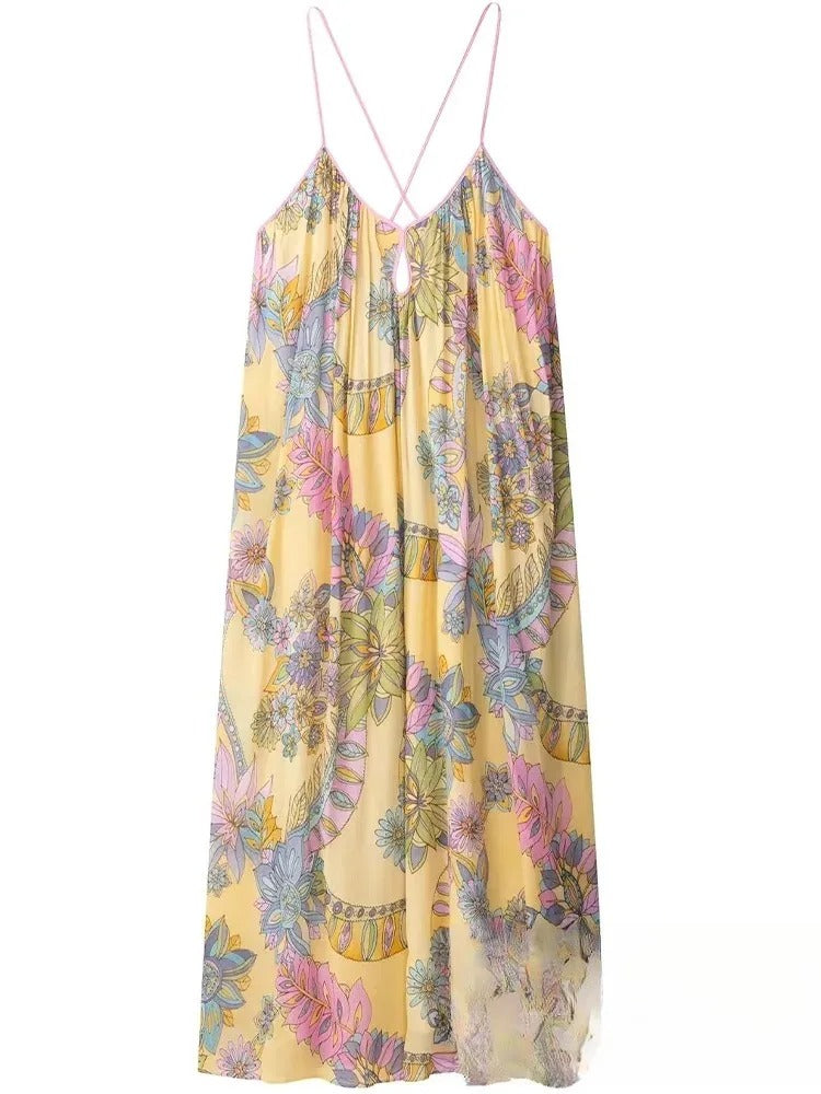 Luźna sukienka letnia maxi na ramiączkach spaghetti – luźny krój w stylu boho