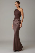 Women's one-shoulder evening gown – elegant maxi dress for formal occasions